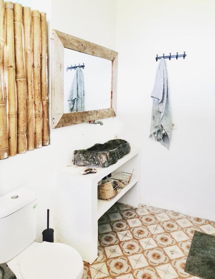 Lambo Homestay Waikabubak Exteriér fotografie