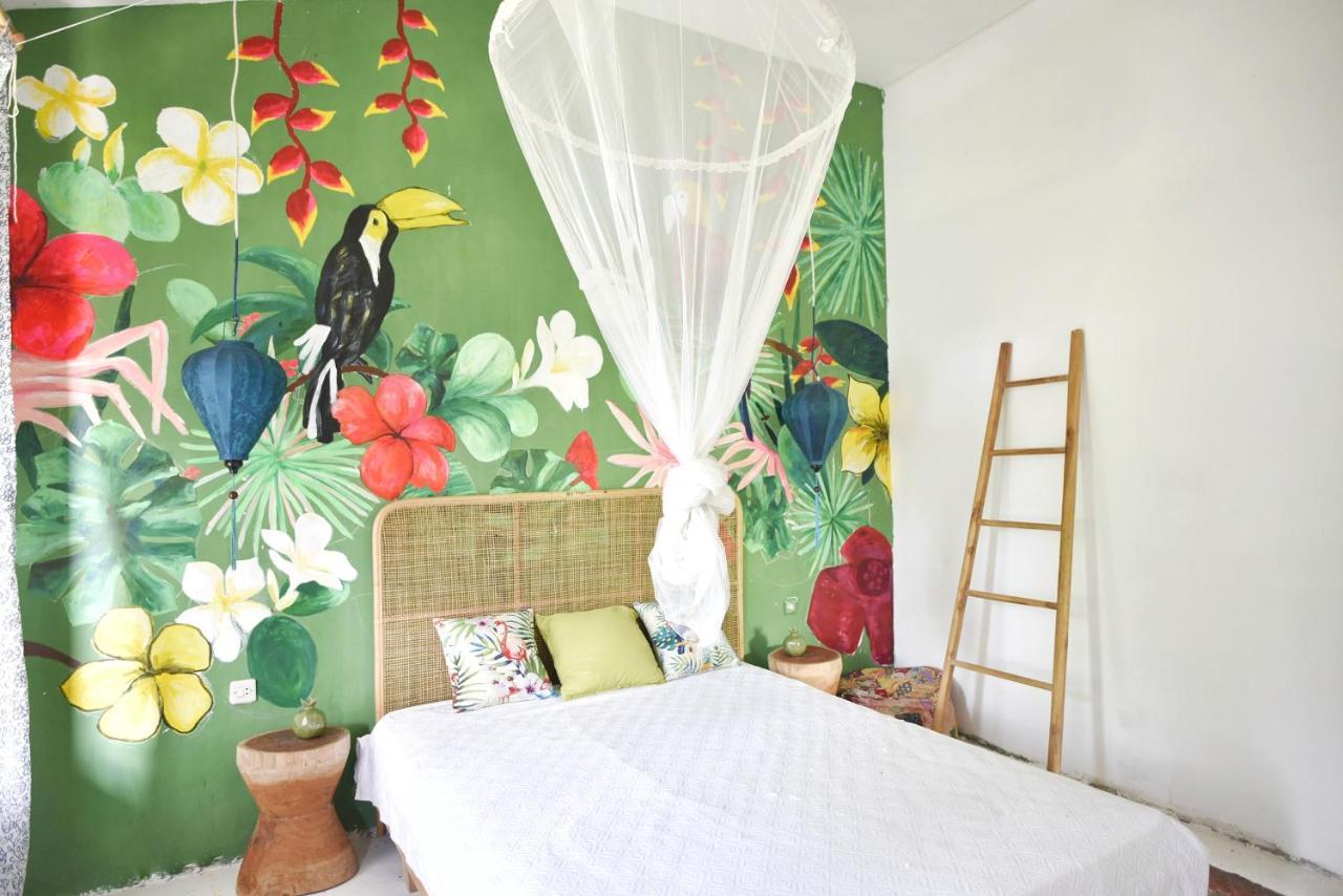 Lambo Homestay Waikabubak Exteriér fotografie